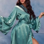 Kimono Saten Mujer 3